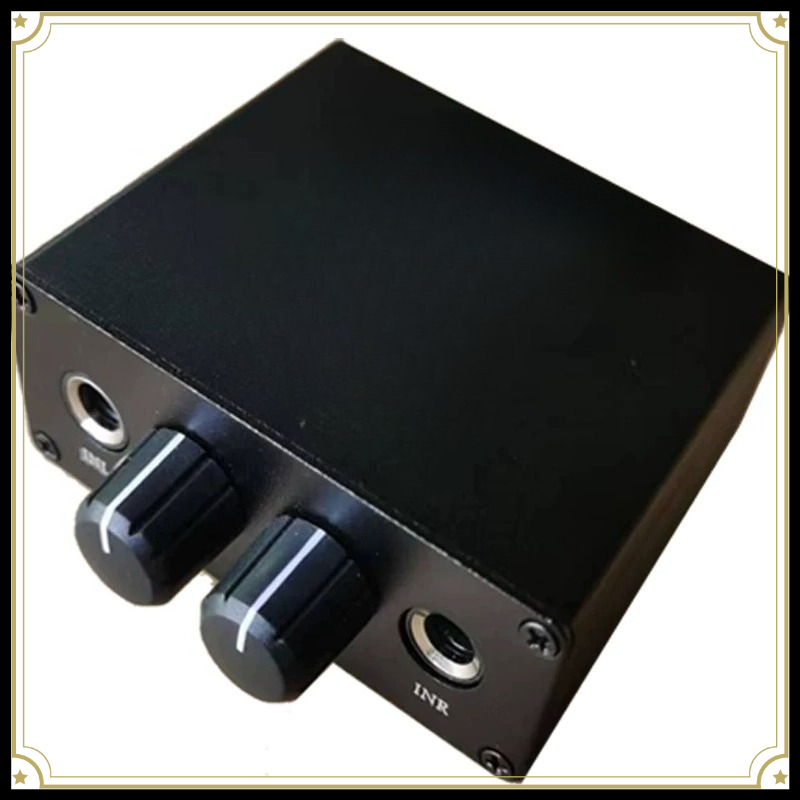 Audio Interface - Двухканальный гитарный мультиэффектный процессор с аудиоинтерфейсом